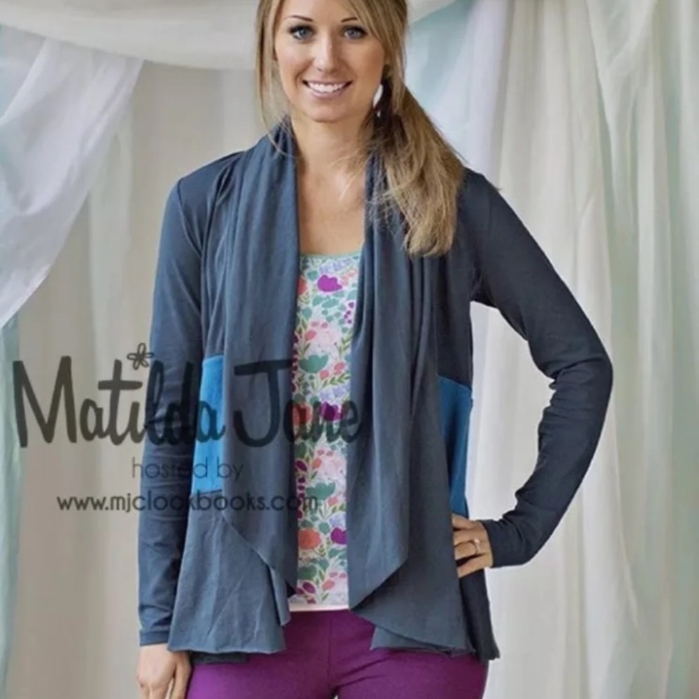 Matilda Jane Moody Cardigan Open Front Swing Top S